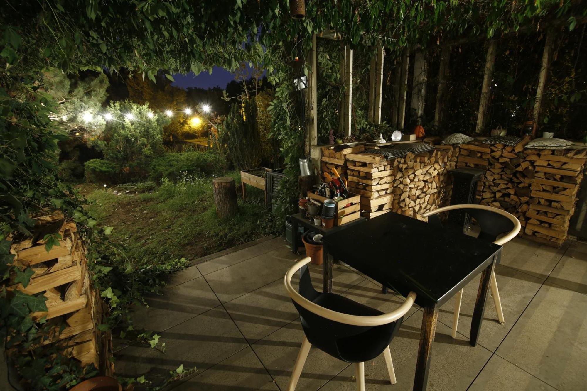 Large 120m With Garden And Cat Near Zoo * Praga